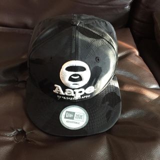 アベイシングエイプ(A BATHING APE)の希少 ape ニューエラ 迷彩 カモフラ スナップバック キャップ(キャップ)