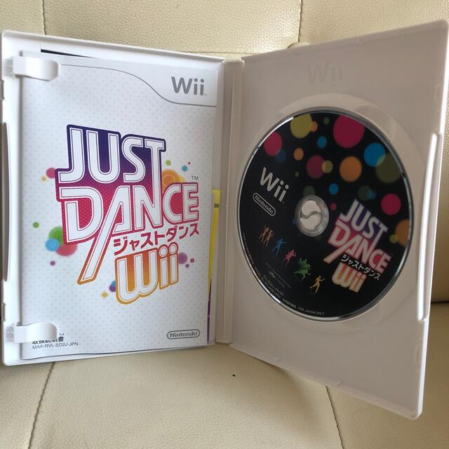 Wii(ウィー)のJUST DANCE（ジャストダンス） Wii Wii エンタメ/ホビーのゲームソフト/ゲーム機本体(家庭用ゲームソフト)の商品写真