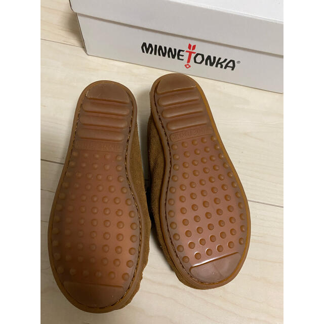 Minnetonka(ミネトンカ)のミネトンカ　モカシン　キッズ　16cm【新品未使用】 キッズ/ベビー/マタニティのキッズ靴/シューズ(15cm~)(その他)の商品写真