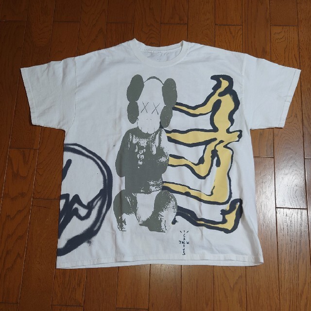 FRAGMENT(フラグメント)のcactus jack fragment kaws コラボT Lサイズ　トラビス メンズのトップス(Tシャツ/カットソー(半袖/袖なし))の商品写真