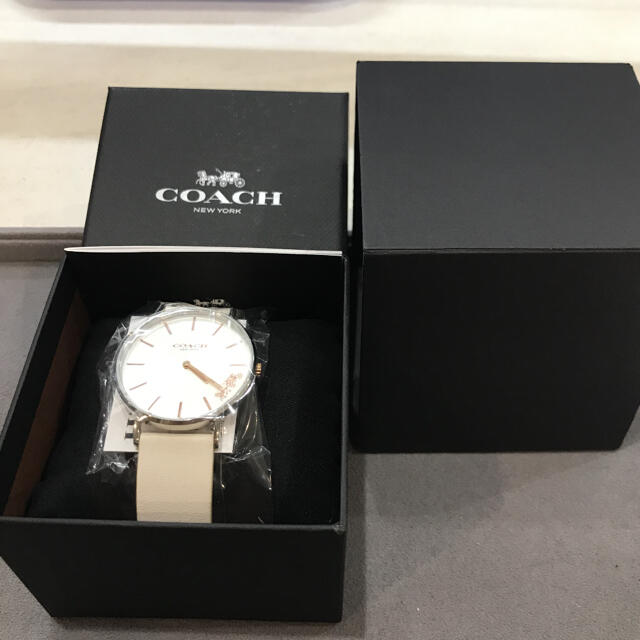 カラーブラウン期間限定販売♡腕時計　COACH　新品未使用