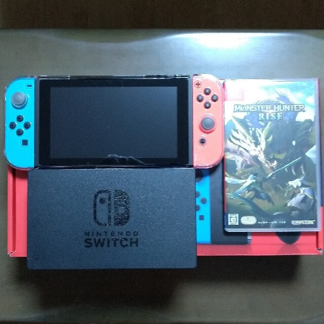 Nintendo switch モンスターハンターライズ　proコントローラー