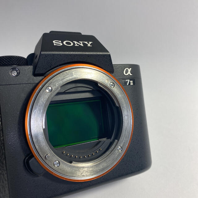 SONY(ソニー)のSONY a7II フルサイズ ミラーレス一眼カメラ スマホ/家電/カメラのカメラ(ミラーレス一眼)の商品写真