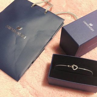 スワロフスキー(SWAROVSKI)の《お値下げ中》 SWAROVSKI ブレスレット ハート ジュエリー(ブレスレット/バングル)