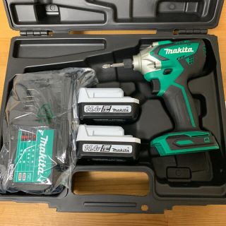 マキタ(Makita)の専用　マキタ　インパクトドライバー　14.4V(その他)