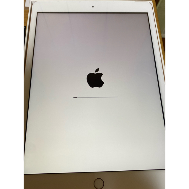 iPad (第7世代)  32GB Wi-Fi CellularモデルiPad