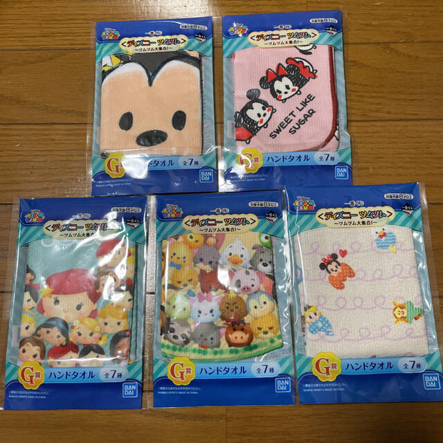 Disney(ディズニー)の【新品】ディズニー　ツムツム　一番くじ　G賞　ハンドタオル　5種 エンタメ/ホビーのおもちゃ/ぬいぐるみ(キャラクターグッズ)の商品写真