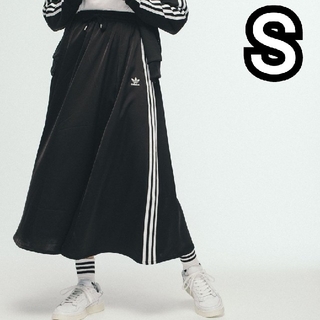 アディダス(adidas)のロング サテン スカート LONG SATIN SKIRT FL0039(ロングスカート)