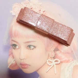 ケイティー(Katie)の【未使用美品】Katie グリッターリボンバレッタ ベビーピンク(バレッタ/ヘアクリップ)