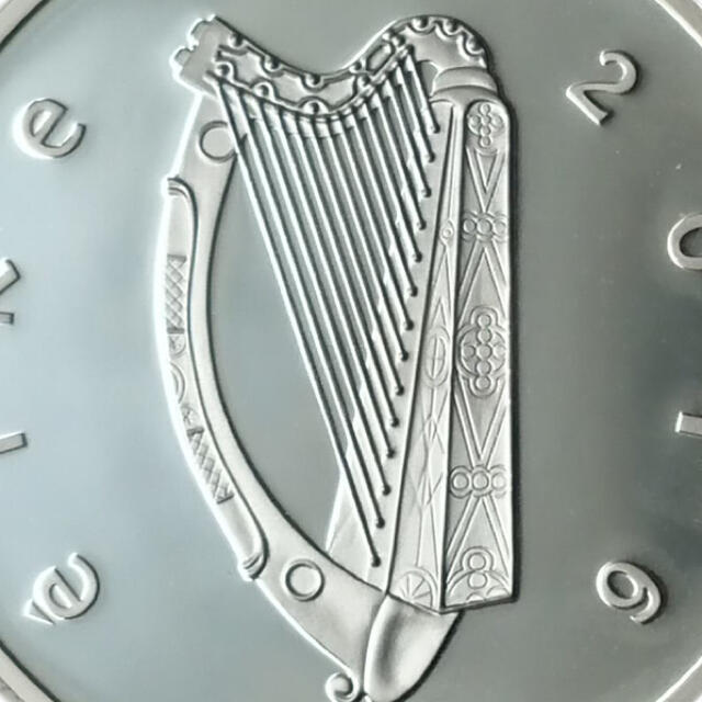 アイルランド 銀貨 15ユーロ ヒベルニア 希少 1枚の通販 by しろくま