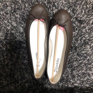 値下げしました repetto 39 バレエシューズ 黒 美品 - library