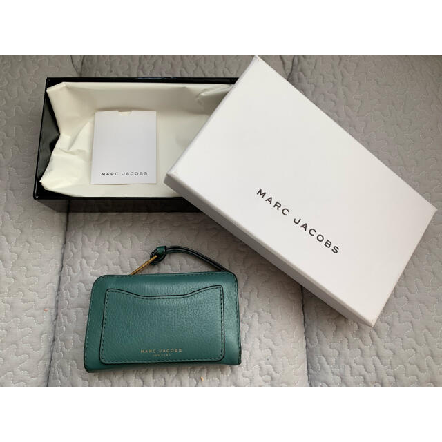 MARC JACOBS コンパクト　財布