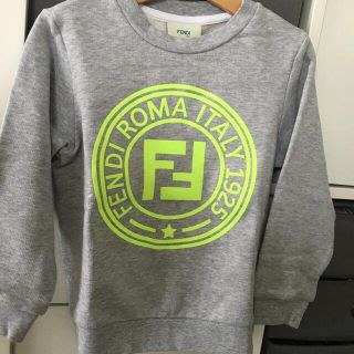 フェンディ(FENDI)の【未使用】フェンディ110cmカットソー　グレー(Tシャツ/カットソー)