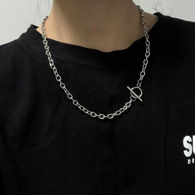 チェーン　マンテル　シルバー　ネックレス 　韓国　ストリート　ヒップホップ メンズのアクセサリー(ネックレス)の商品写真