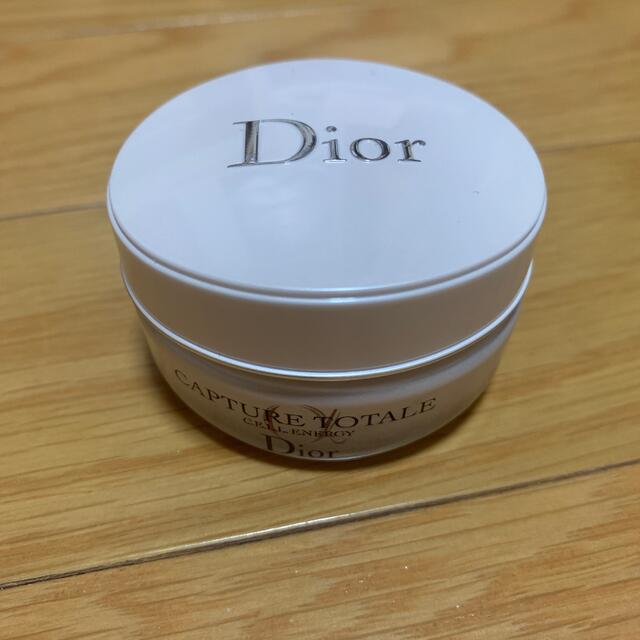 Dior カプチュール トータル アイクリーム