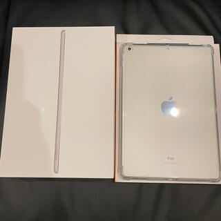 アイパッド(iPad)のipad 第9世代　64GB wifiモデル　シルバー　14時に出品取り消し(タブレット)