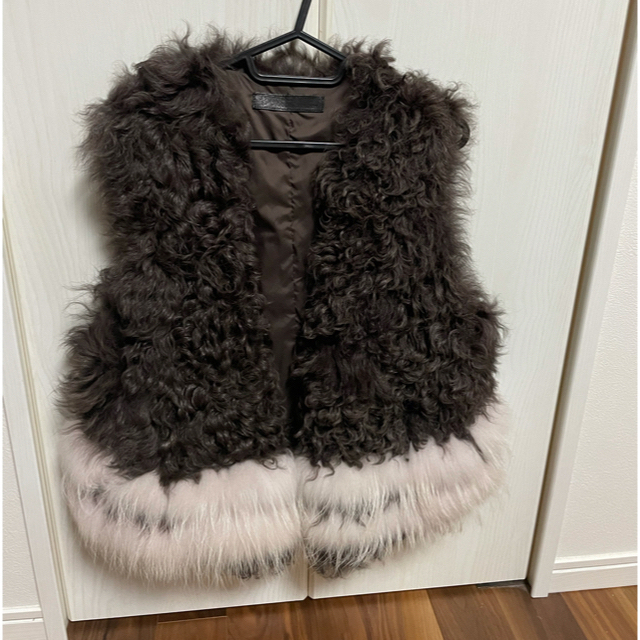 数量限定価格!! ISAMUKATAYAMA BACKLASH ベスト ファー best fur 数量限定価格!! ISAMUKATAYAMA BACKLASH ベスト ファー best fur