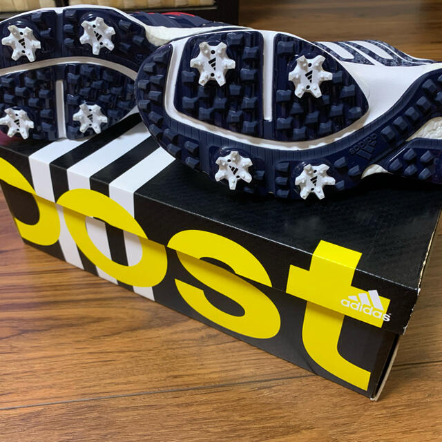 adidas(アディダス)のアディダスゴルフシューズ　新品　Powerband BOA boost  スポーツ/アウトドアのゴルフ(シューズ)の商品写真