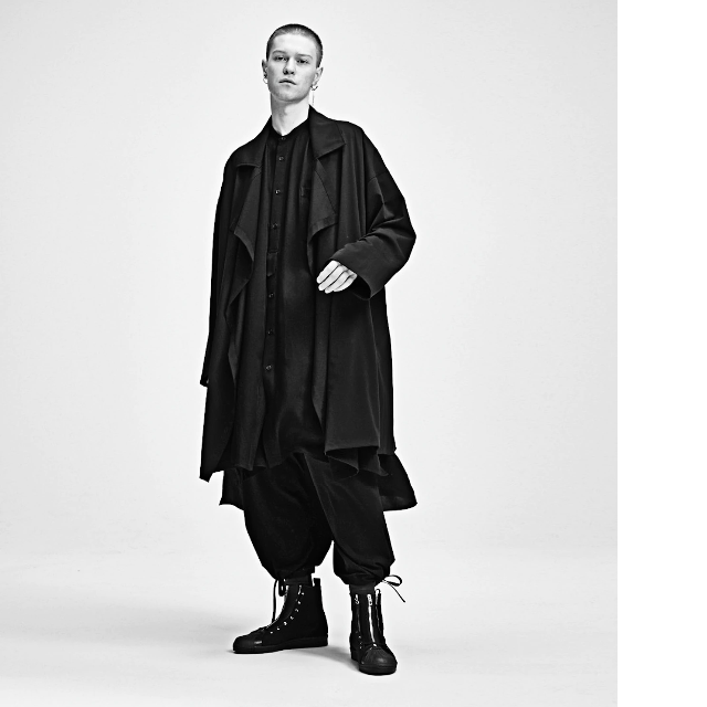 Yohji Yamamoto(ヨウジヤマモト)の2021 ヨウジヤマモト　S'YTE［サイト］ ドレープコート　黒Y’s メンズのジャケット/アウター(トレンチコート)の商品写真