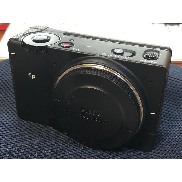 極美品 SIGMA fp ボディ フルサイズミラーレス