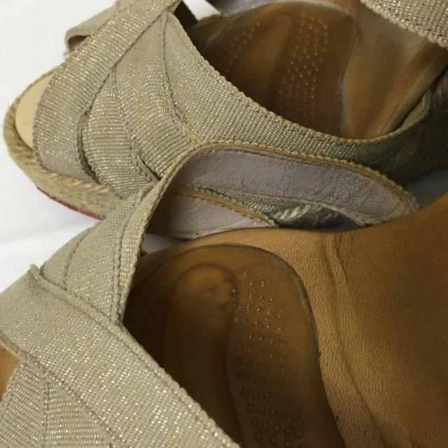 Christian Louboutin(クリスチャンルブタン)のクリスチャンルブタン ミュール 37 - レディースの靴/シューズ(ミュール)の商品写真
