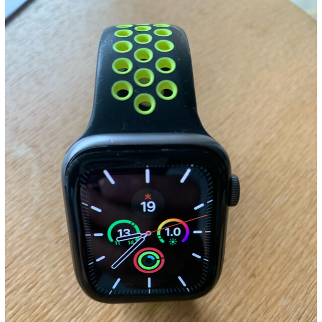 Apple(アップル)のアップルウォッチ　シリーズ4 メンズの時計(腕時計(デジタル))の商品写真