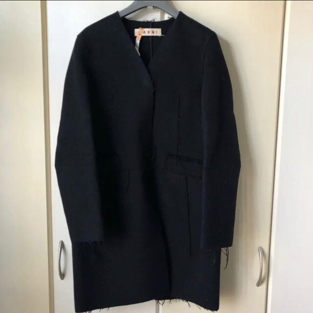 最終値下げ!MARNI カットオフ加工ノーカラーコート | フリマアプリ ラクマ