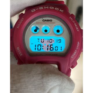 ジーショック(G-SHOCK)のコラボ/G-SHOCK/ポストペット/時計/モモ/限定/DW-6900/ピンク(腕時計(デジタル))