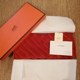 エルメス(Hermes)の※箱なし　エルメス　ハンドタオル　新品未使用　オレンジ(ハンカチ)