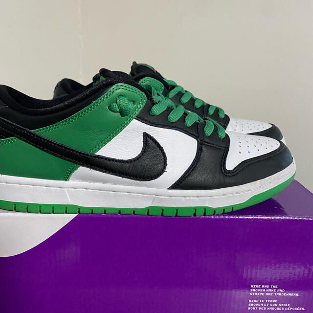 NIKE(ナイキ)の27.5cm nike SB dunk low  "CLASSIC GREEN" メンズの靴/シューズ(スニーカー)の商品写真