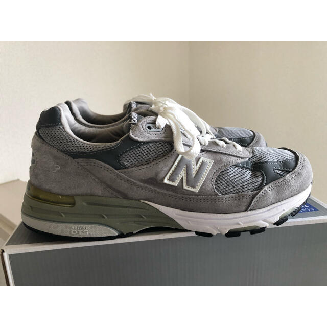 New Balance(ニューバランス)の8.5D NEW BALANCE MR993GL 990 992 1300 メンズの靴/シューズ(スニーカー)の商品写真