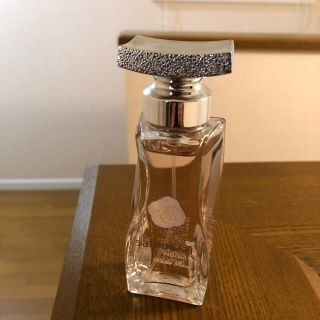 サムライ(SAMOURAI)のサムライウーマン ホワイトローズ 40ml(香水(女性用))