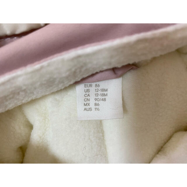 H&M(エイチアンドエム)のH&M 中綿オールインワンスーツ　86センチ キッズ/ベビー/マタニティのベビー服(~85cm)(ジャケット/コート)の商品写真