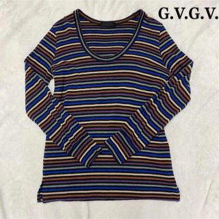 ジーヴィジーヴィ(G.V.G.V.)の【美品】G.V.G.V. ボーダーカットソー　ロンT  マルチカラー(カットソー(長袖/七分))