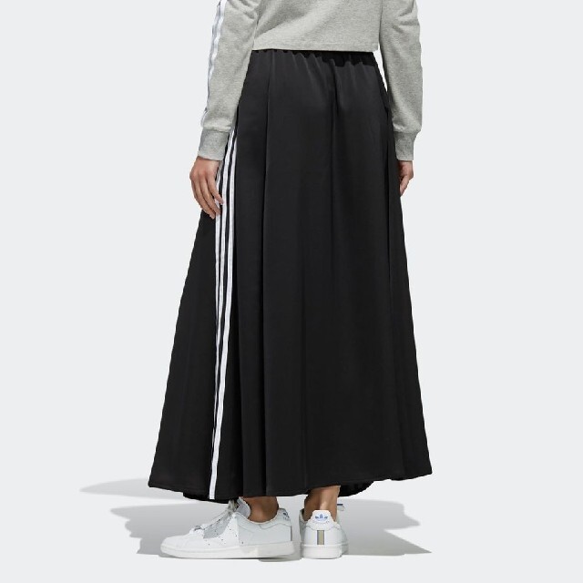 adidas(アディダス)のロング サテン スカート LONG SATIN SKIRT FL0039 レディースのスカート(ロングスカート)の商品写真