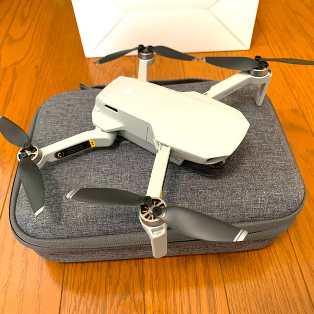 DJI Mavic Mini Fly More comboフライモア コンボ DJI Mavic Mini Fly More comboフライモア コンボ