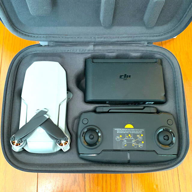 DJI Mavic Mini Fly More comboフライモア コンボ DJI Mavic Mini Fly More comboフライモア コンボ