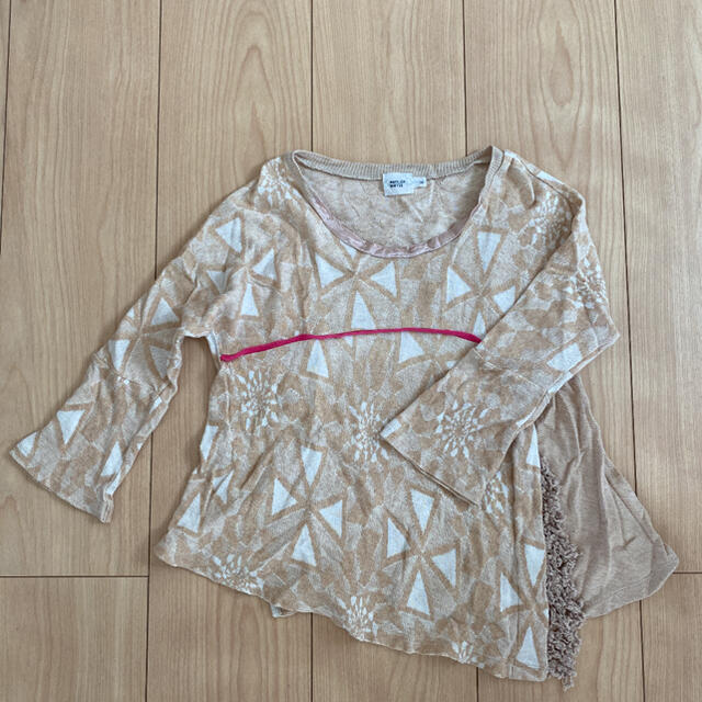 Wafflish Waffle(ワッフリッシュワッフル)のワッフリッシュワッフル カットソー XL キッズ/ベビー/マタニティのキッズ服女の子用(90cm~)(Tシャツ/カットソー)の商品写真