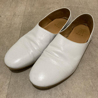 que shoes plain ホワイト　S(ローファー/革靴)