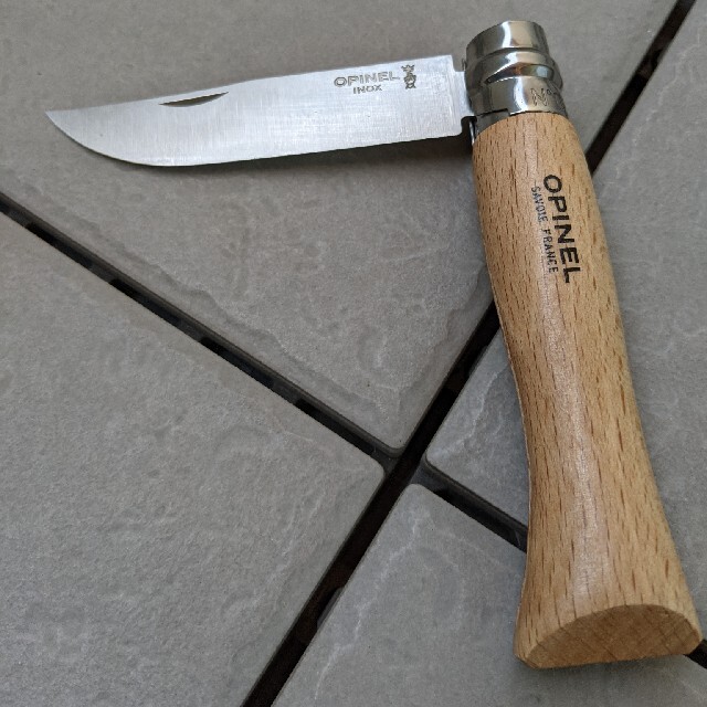 OPINEL(オピネル)のオピネルナイフ　ステンレス　No9　新品未使用 スポーツ/アウトドアのアウトドア(調理器具)の商品写真