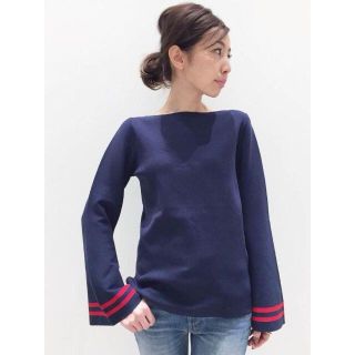 アパルトモンドゥーズィエムクラス(L'Appartement DEUXIEME CLASSE)のタグ付き未使用Sleeve Flare KNITスリーブフレアニット(ニット/セーター)