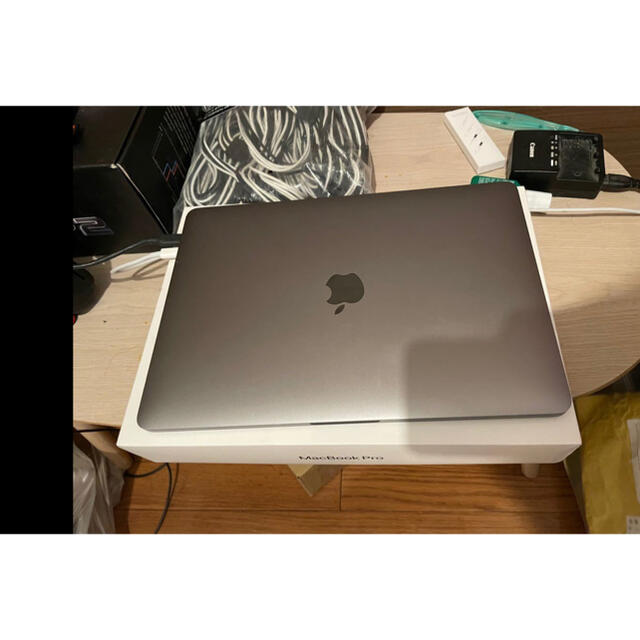 MacBook Pro 2019 13インチ AppleCare+ 保証付