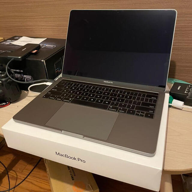 MacBook Pro 2019 13インチ AppleCare+ 保証付
