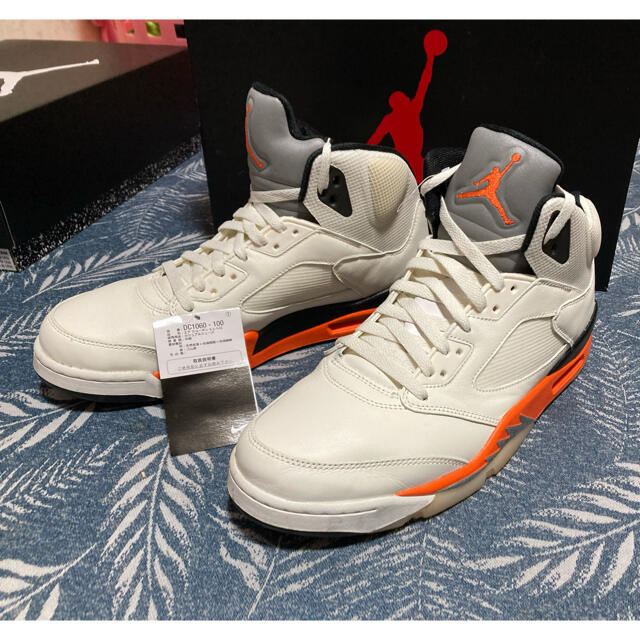 NIKE(ナイキ)の美品！ナイキ！ジョーダン5！orange blaze！size29！シュプラルフ メンズの靴/シューズ(スニーカー)の商品写真