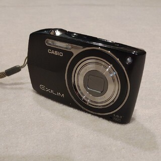 カシオ(CASIO)のCASIO - EXILIM EX-Z2300 14.1MPX(コンパクトデジタルカメラ)