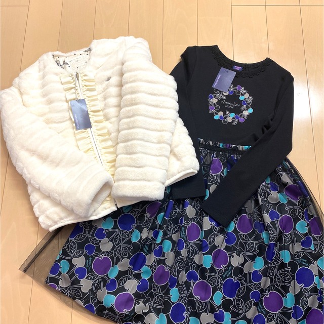 ANNA SUI mini(アナスイミニ)の【ご専用】ANNA SUImini L【新品】♡2点♡ キッズ/ベビー/マタニティのキッズ服女の子用(90cm~)(ジャケット/上着)の商品写真