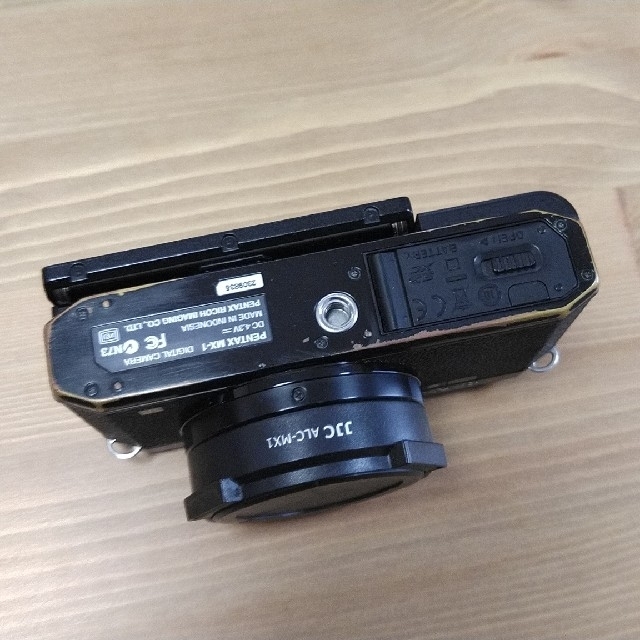 PENTAX(ペンタックス)の訳あり ペンタックス mx-1 ブラック 予備バッテリー付 スマホ/家電/カメラのカメラ(コンパクトデジタルカメラ)の商品写真
