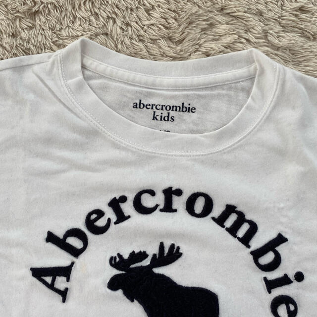 Abercrombie&Fitch(アバクロンビーアンドフィッチ)の美品　アバクロ　abercrombie kids キッズ　カットソー　Tシャツ キッズ/ベビー/マタニティのキッズ服男の子用(90cm~)(Tシャツ/カットソー)の商品写真