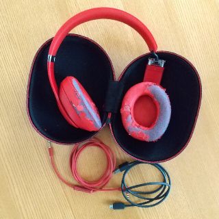 ビーツバイドクタードレ(Beats by Dr Dre)のbeats solo pro ヘッドホン 「ジャンク品」(ヘッドフォン/イヤフォン)