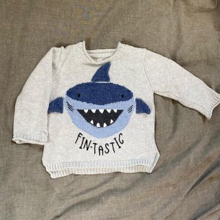 ザラキッズ(ZARA KIDS)のzara baby トップス　サメ(ニット/セーター)